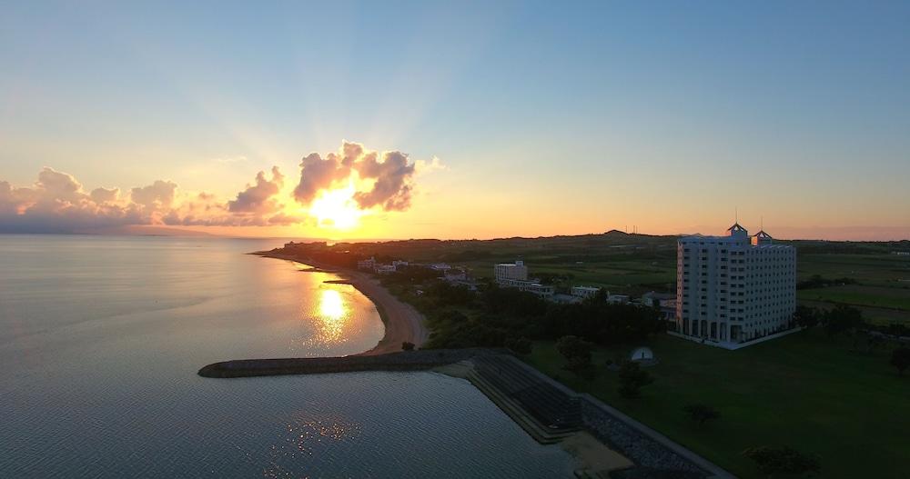Hotel Royal Marine Palace Ishigakijima Ishigaki  Екстер'єр фото